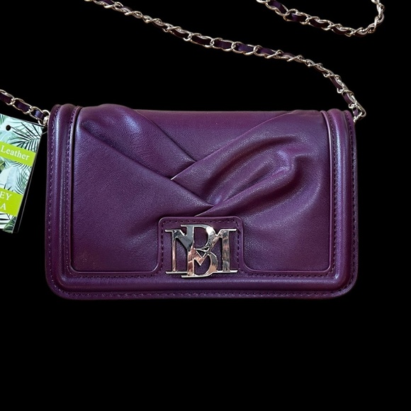 New Badgley Mischka plum crossbody/clutch - Picture 5 of 13